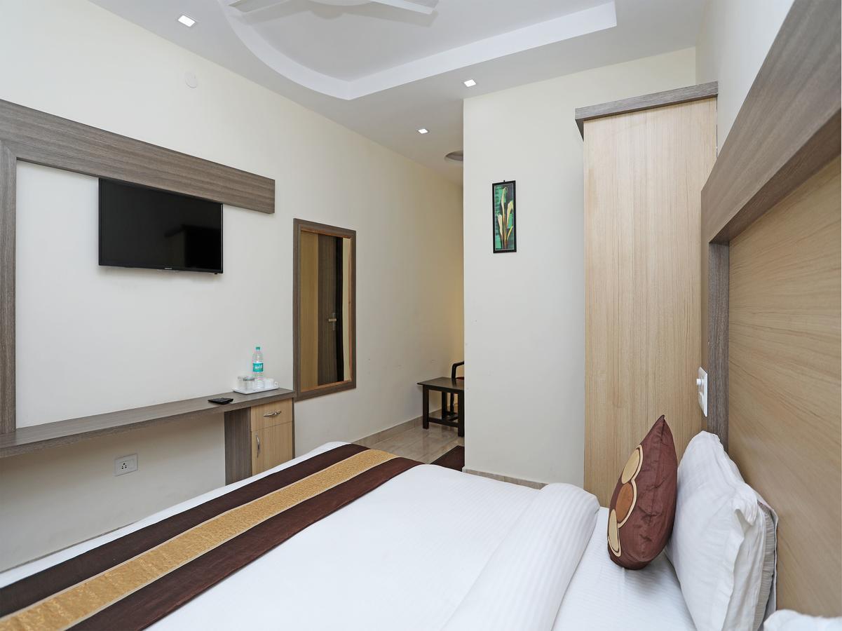 Hotel Kss Inn Doiwāla Zewnętrze zdjęcie